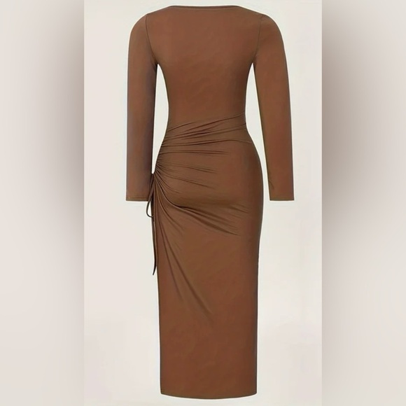 Elegant Brown Long Sleeve Dress - Picture 4 of 15